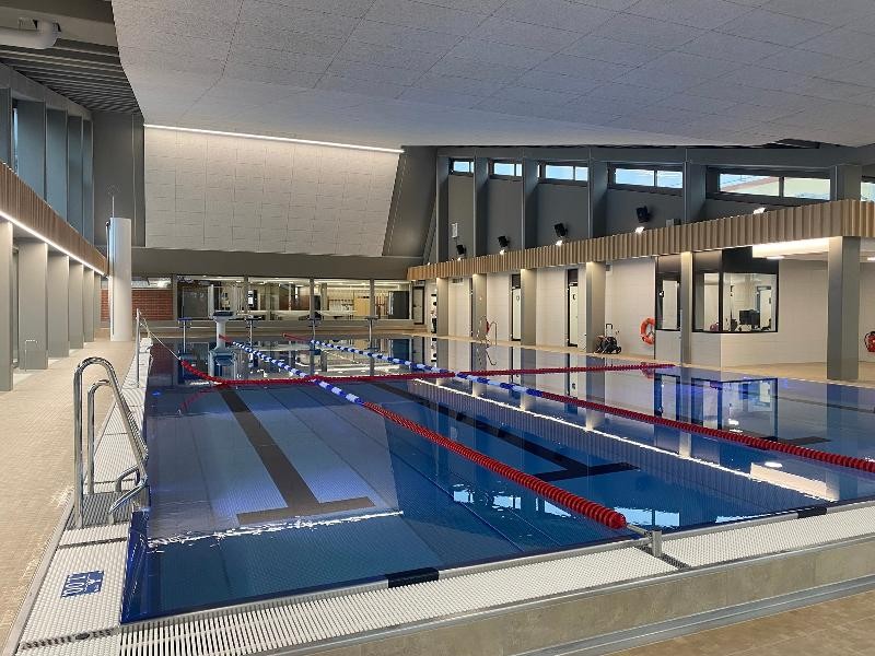 Ansicht des Hallenbads